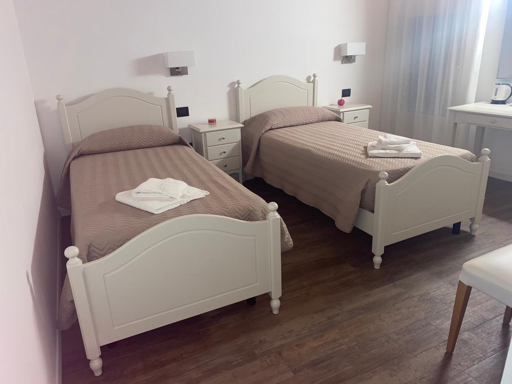 Hotel Petite Pomme Romano D'Ezzelino Zewnętrze zdjęcie